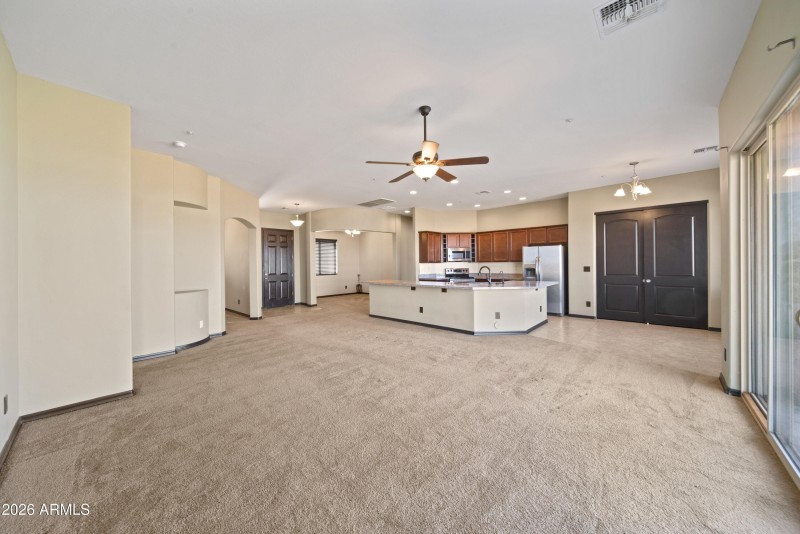 28621 N Bush St00025