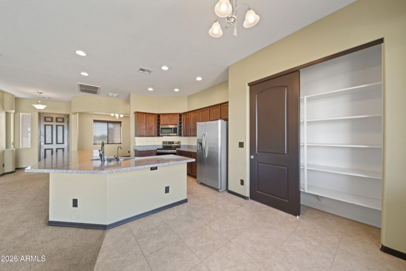 28621 N Bush St00029