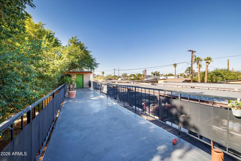 Urban Gardens - Exterior (11)