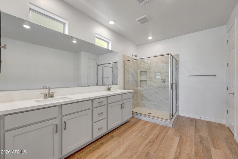 PHX_TierraVistoso_Lot 2074_Burgundy_2888