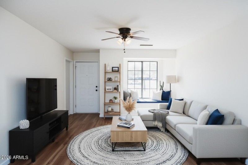 Virtually Stage Living Rom