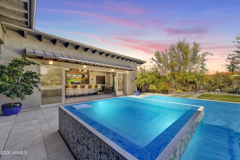 049_43Bar Room Entry