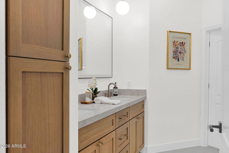 8-web-or-mls-P1448361