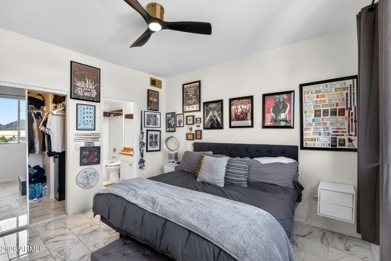 12-web-or-mls-17-E Princess Dr 2153