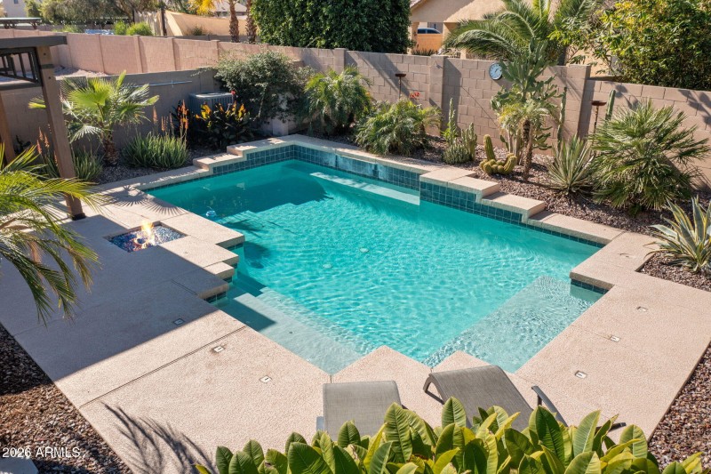 40-web-or-mls-DJI_0695