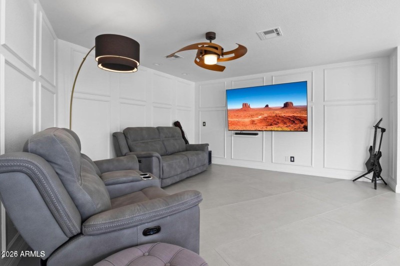 20251011164648203971000000-o