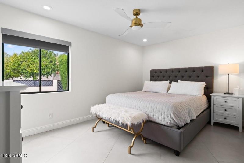 20251011164644895409000000-o