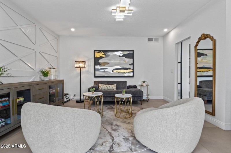 20251011164620829661000000-o