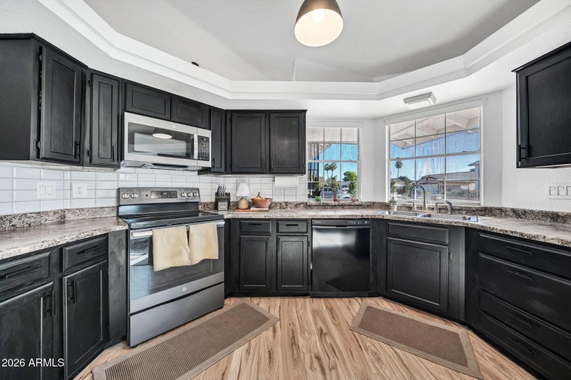 8044 W Columbine Dr-9