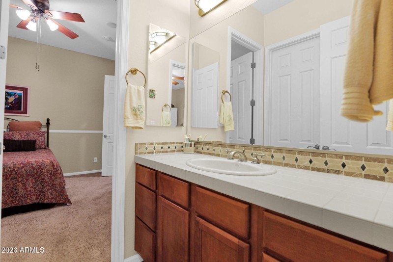 20-web-or-mls-P1448452