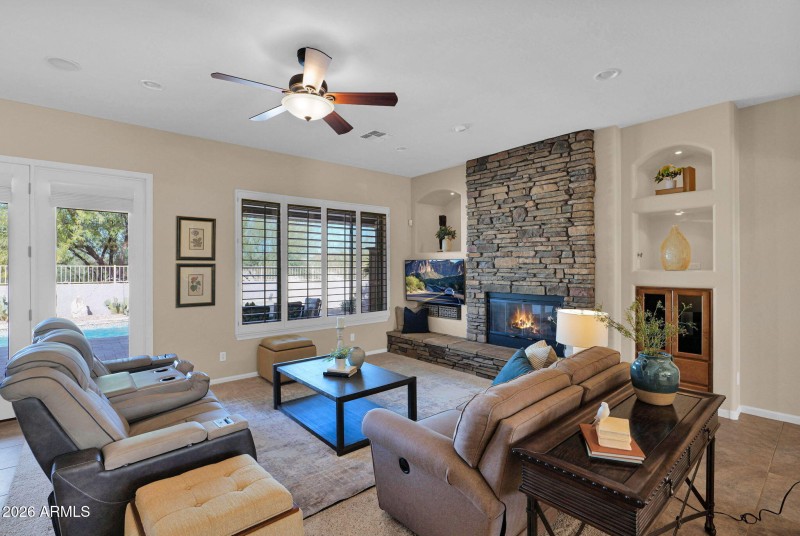 33-web-or-mls-P1448486