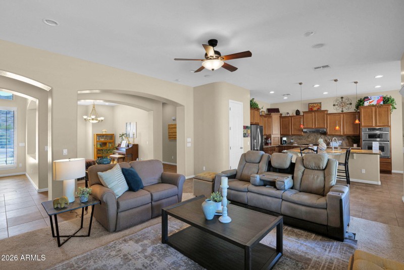 35-web-or-mls-P1448490