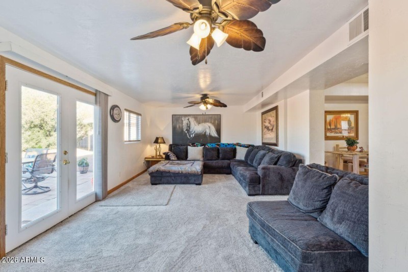 print_quality-21_1038_E_Friar_Ave_Apache