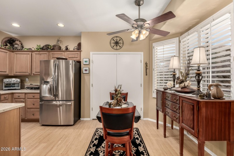 38 - Window Rock 20021