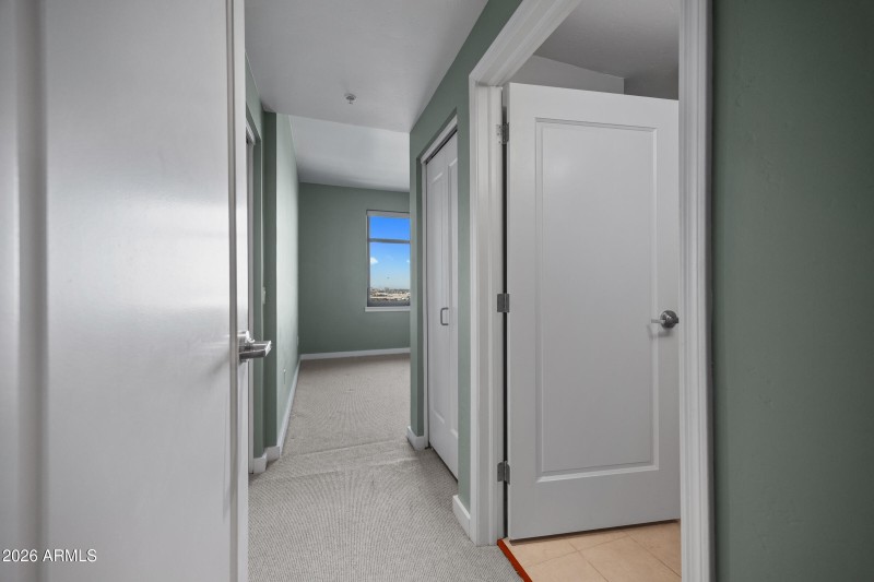 310 S 4th St unit 1710-19