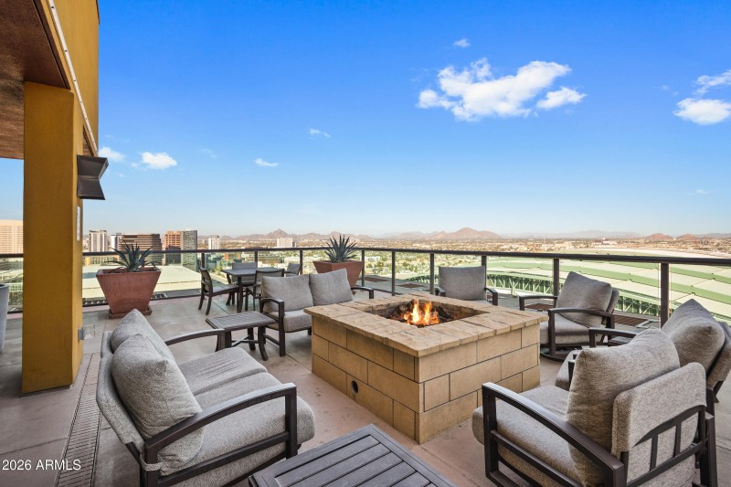 310 S 4th St unit 1710-34