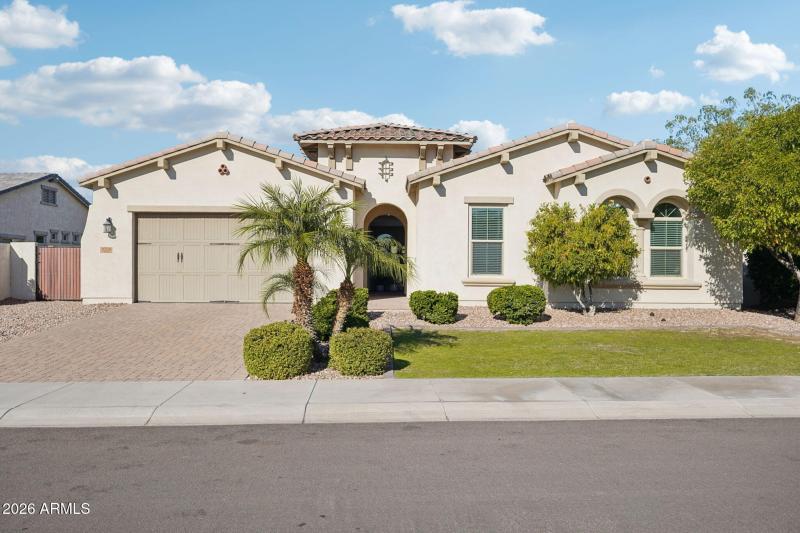 1-web-or-mls-W Robin Ln, Peoria, AZ 8538