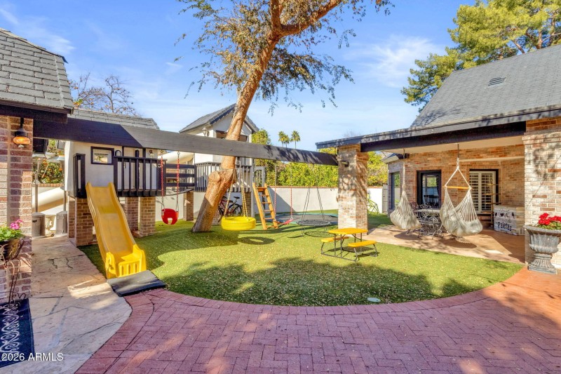 81-web-or-mls-721-e-san-pedro-ave