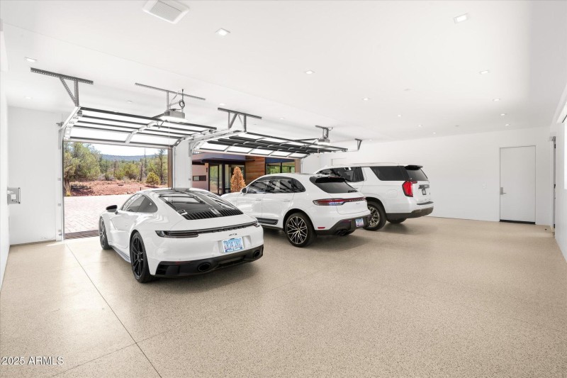 Three Car Garage