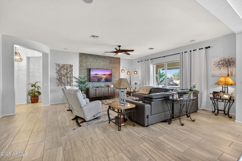 6-web-or-mls-36- S 228th Pl