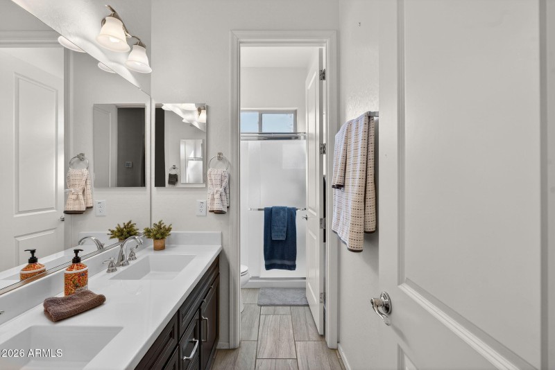 43-web-or-mls-25- S 228th Pl