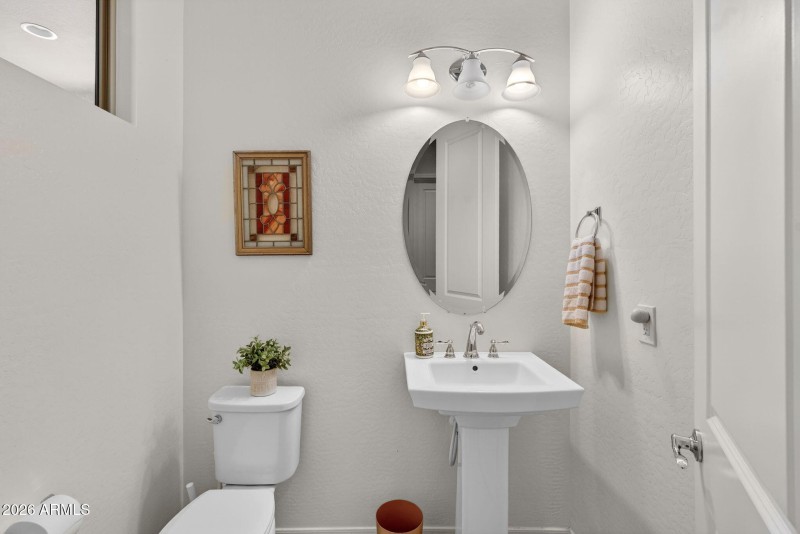 45-web-or-mls-20- S 228th Pl