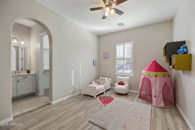 27-web-or-mls-DSCF0835