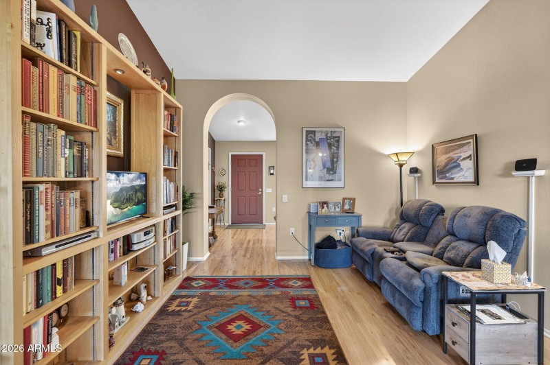 10-web-or-mls-13- Bolero Dr