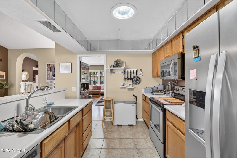 14-web-or-mls-18- Bolero Dr