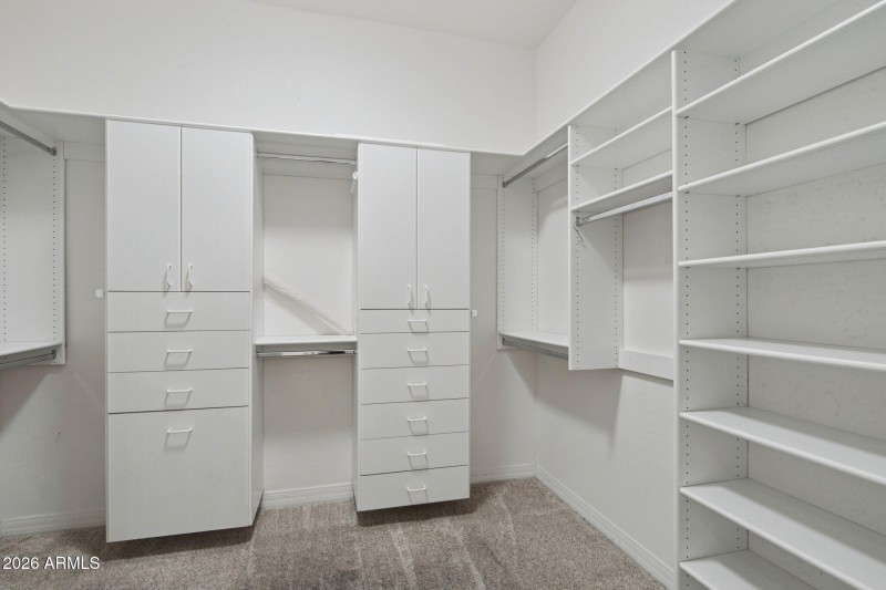 44-web-or-mls-W Campbell Ave-L2101-042