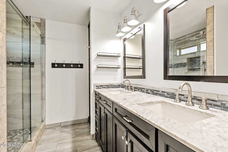 Primary Suite Bathroom