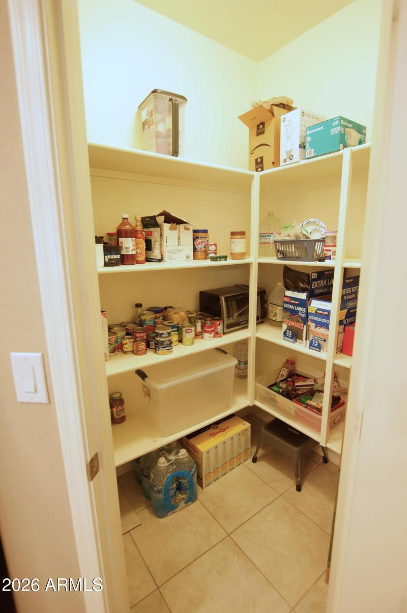 Walk in Pantry