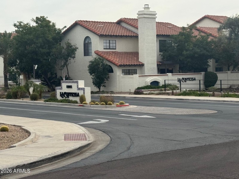 La Contessa Community