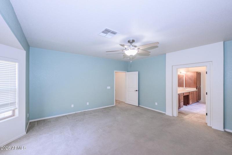 037 - 5483 Waco Drive