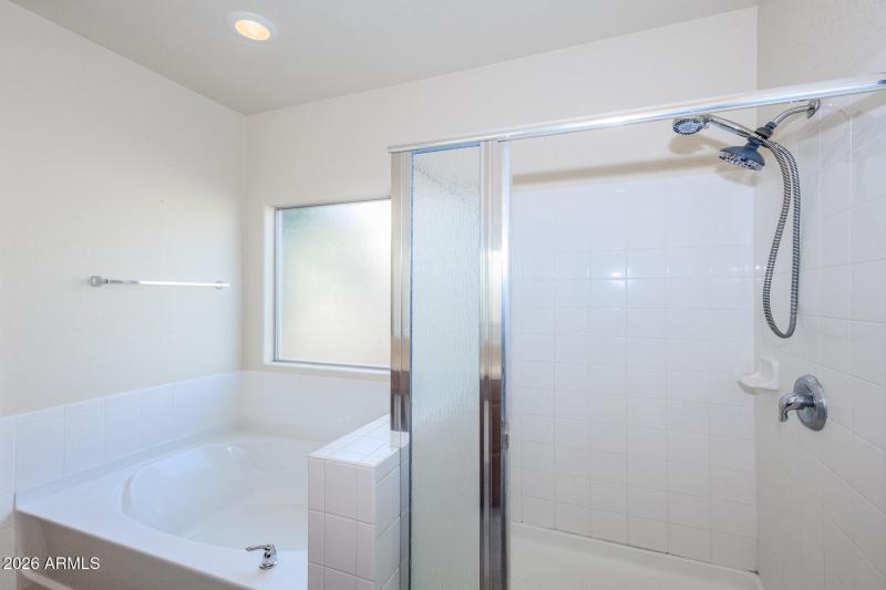 039 - 5483 Waco Drive