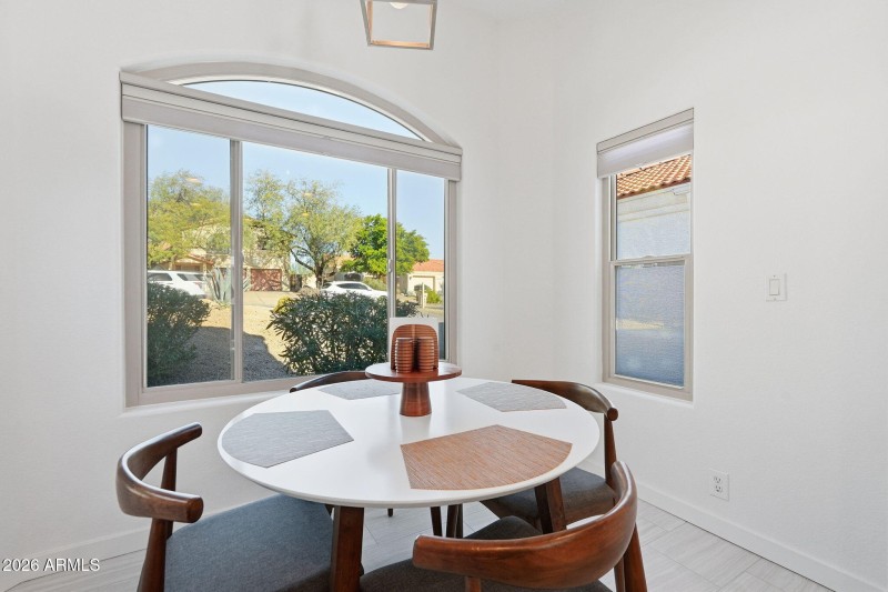 Dining with Grand Windows