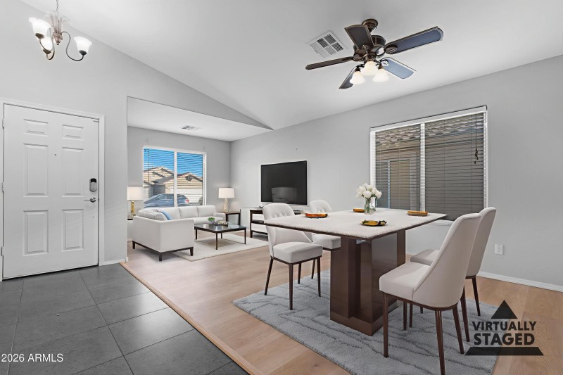 Dining-and-Family - Dining Room - Standa