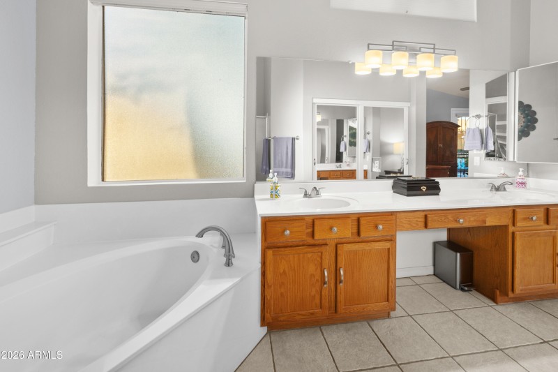 8054-E-Birdie-Lane-38