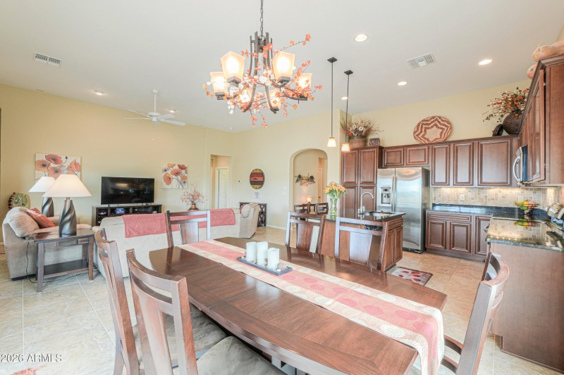 Dining to kitchen & GR