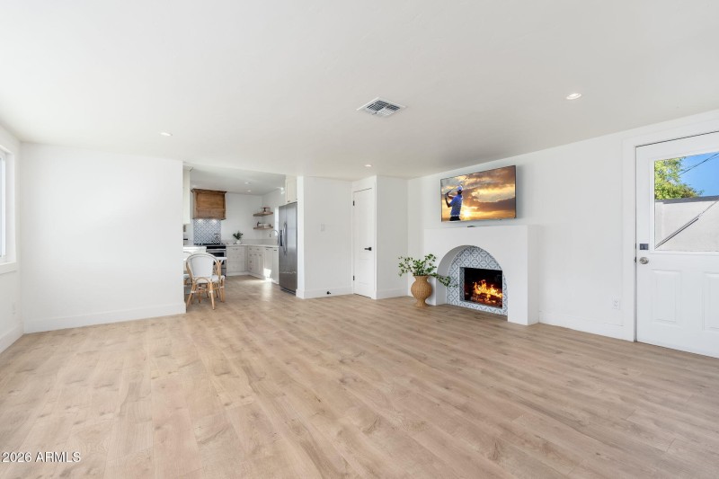 3401 N 25th St, 01-20 - 08