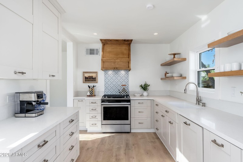 3401 N 25th St, 01-20 - 13