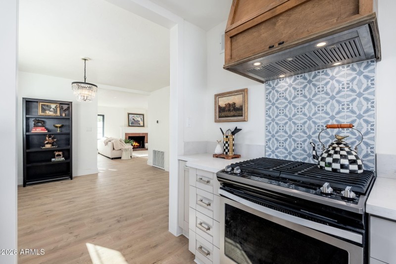 3401 N 25th St, 01-20 - 15