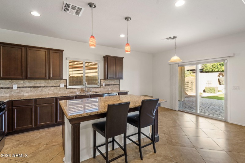 6-web-or-mls-_DSC0639