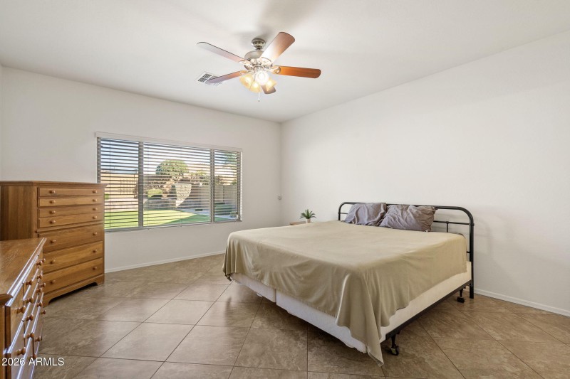 11-web-or-mls-_DSC0600