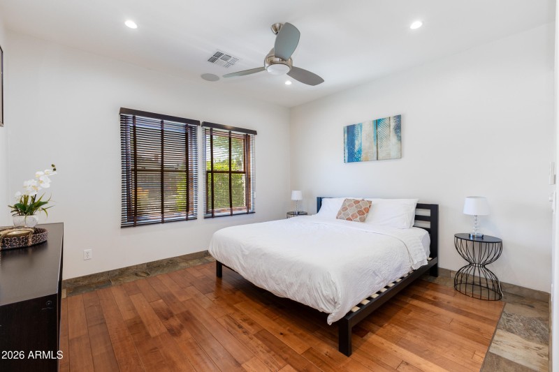 2517 North 8th St-23