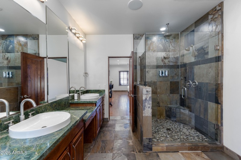 2517 North 8th St-27