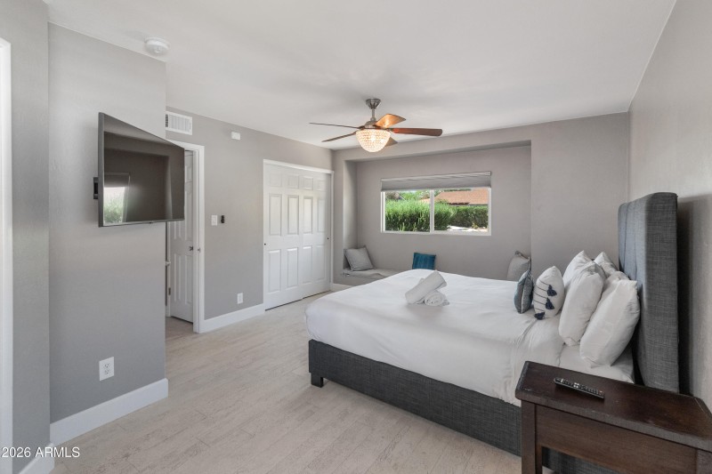 8301 E Monterosa St-9