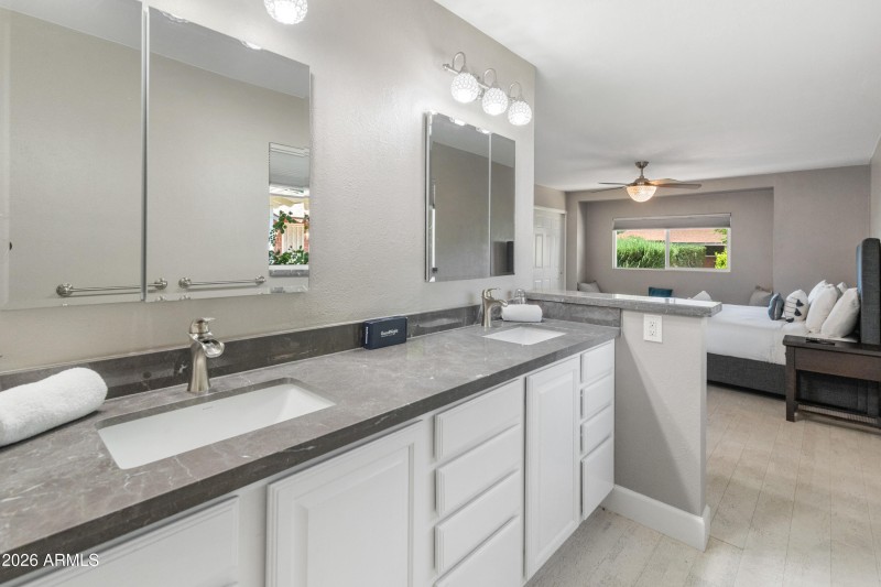 8301 E Monterosa St-12