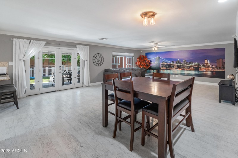 8301 E Monterosa St-15