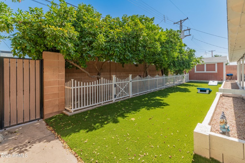 8301 E Monterosa St-42